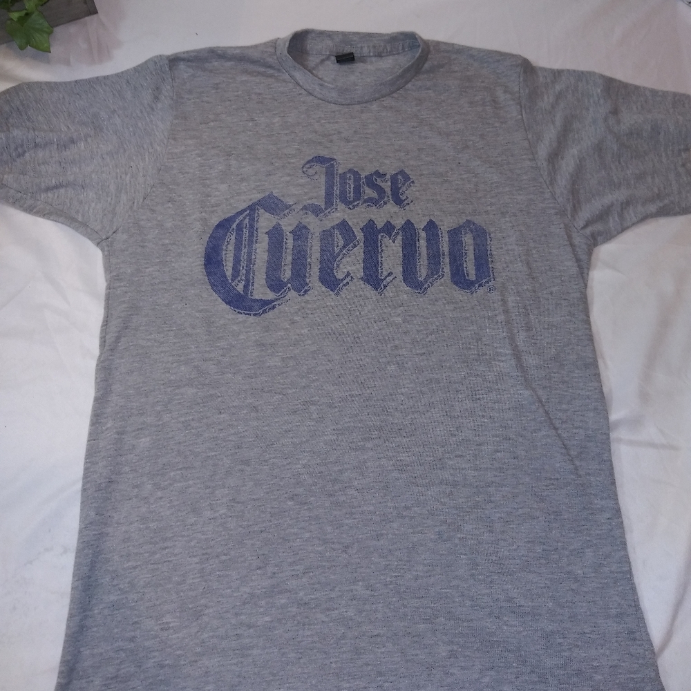 Vintage jose cuervo old logo t shirt rare!!!